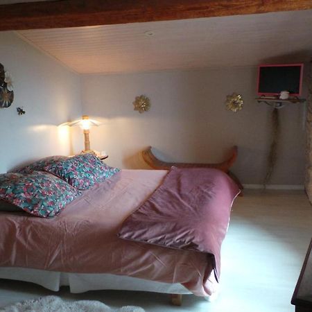 Chambre D'Hotes Le Paon Blanc Monprimblanc Bagian luar foto