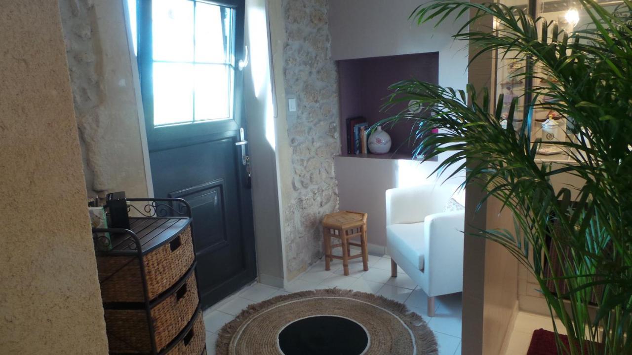 Chambre D'Hotes Le Paon Blanc Monprimblanc Bagian luar foto